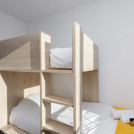 La Dolce Yourhosthelper Apartament *